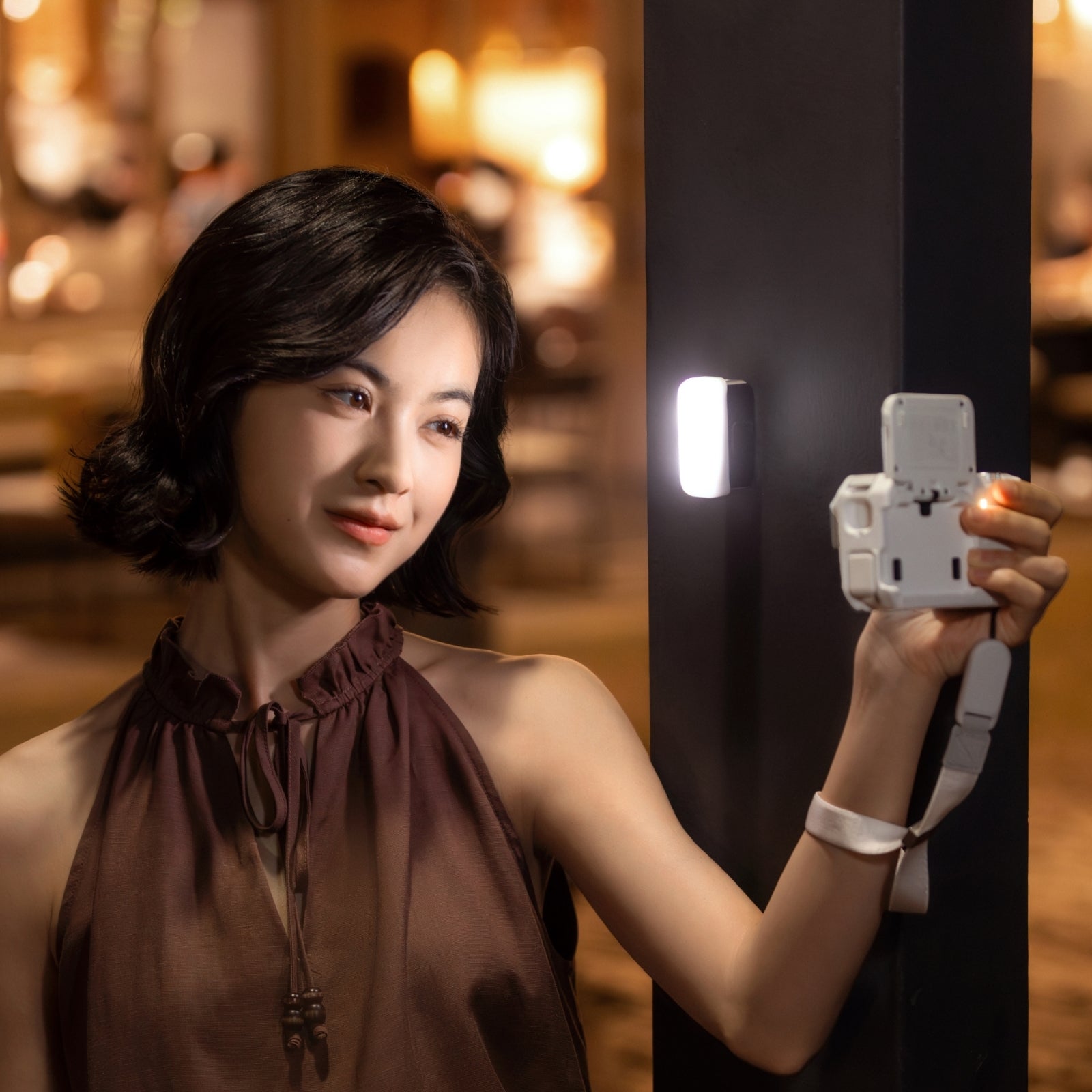 Insta360 2 in 1 Flash Fill Light for Ace Pro 2 Magnetic LED Video Light